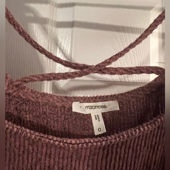 Maurice’s top dusty purple colour plus size 0 (XL 16/18) flutter sleeves - Picture 2 of 4